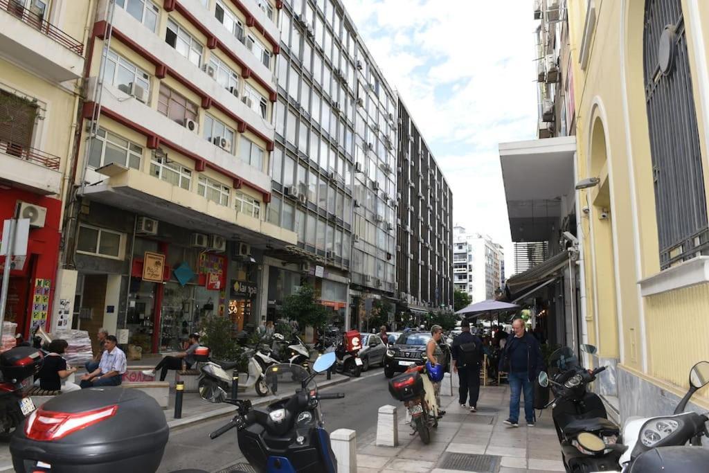 λουξ διαμερισμα στο κεντρο τησ αριστοτελουσ. *